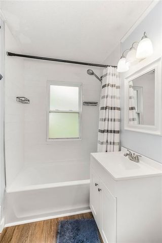 3216 S Hardy Avenue, Independence, MO 64052