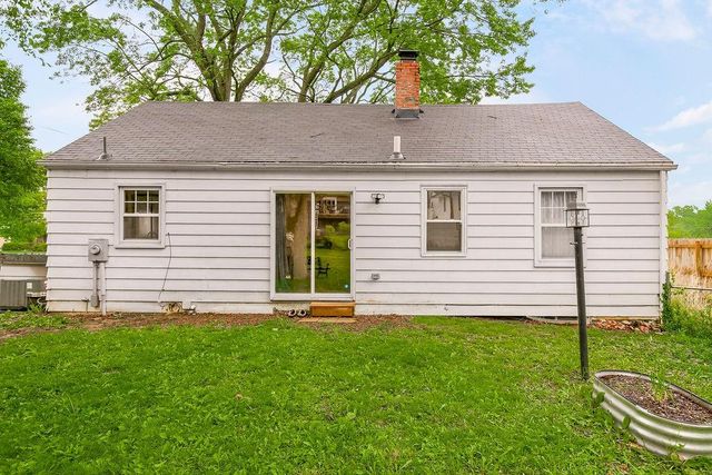 3216 S Hardy Avenue, Independence, MO 64052