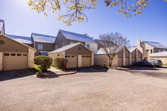 805 Loop 534, Kerrville, TX 78028