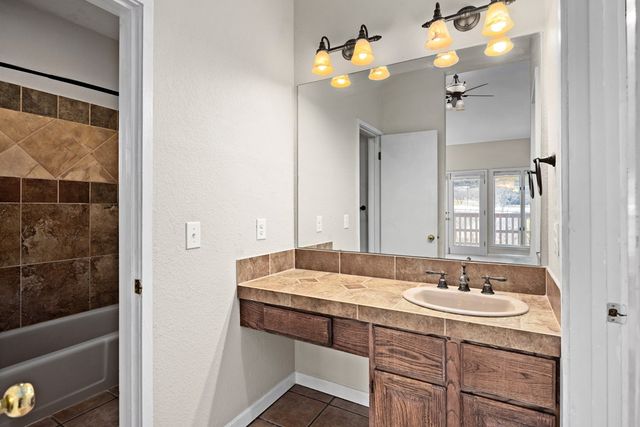 805 Loop 534, Kerrville, TX 78028