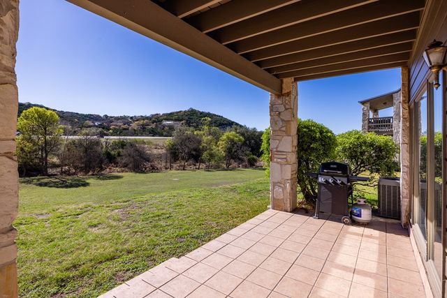 805 Loop 534, Kerrville, TX 78028