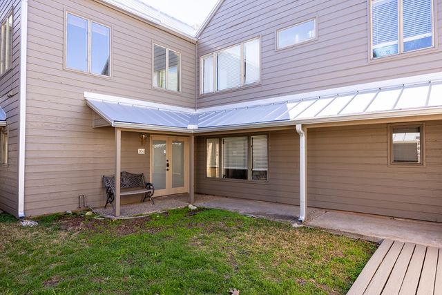 805 Loop 534, Kerrville, TX 78028