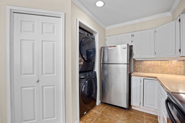 805 Loop 534, Kerrville, TX 78028