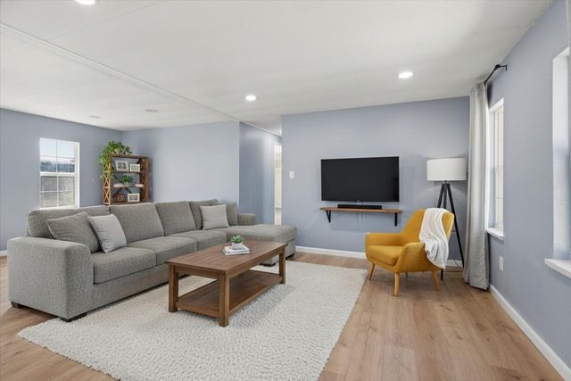 47 Tangerine Avenue, Fort Pierce, FL 34982