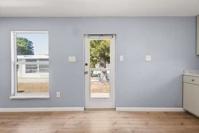 47 Tangerine Avenue, Fort Pierce, FL 34982