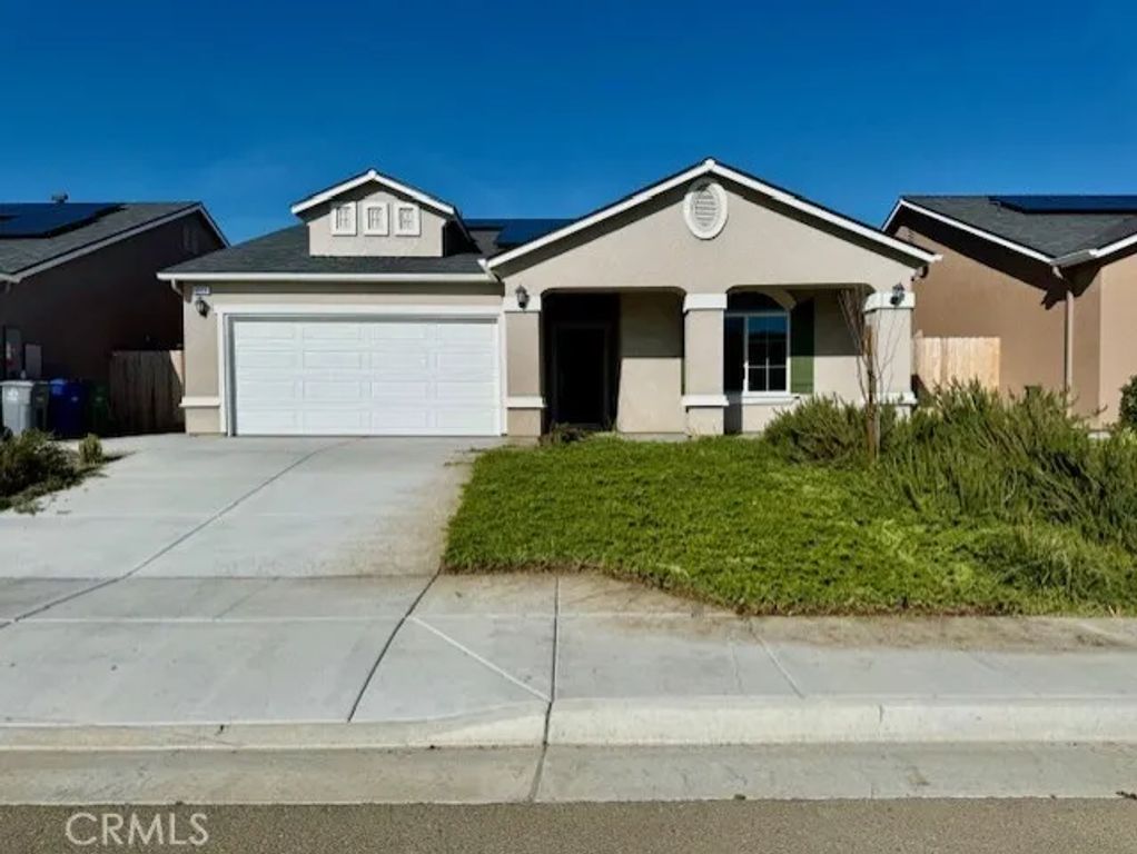 1217 Orange Street, Avenal, CA 93204