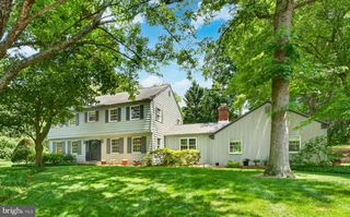 10 JOBS LN, Newark, DE 19711