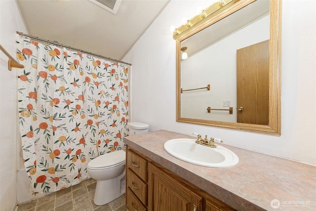 221 E Little Bear Lane, Shelton, WA 98584