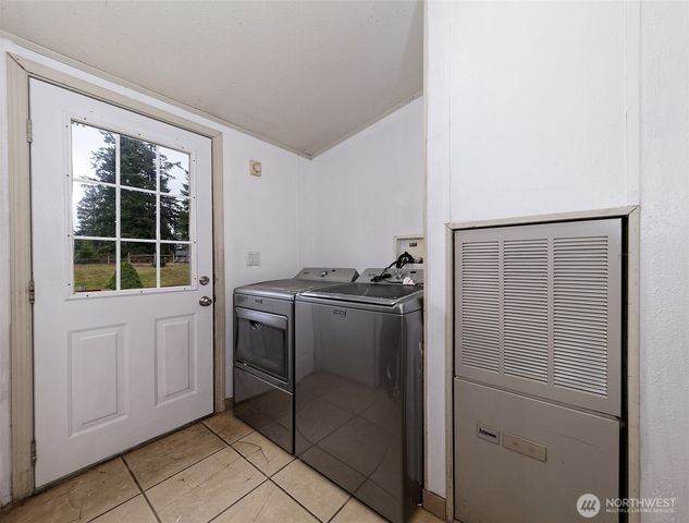 221 E Little Bear Lane, Shelton, WA 98584