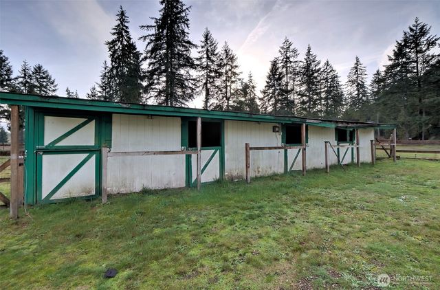 221 E Little Bear Lane, Shelton, WA 98584