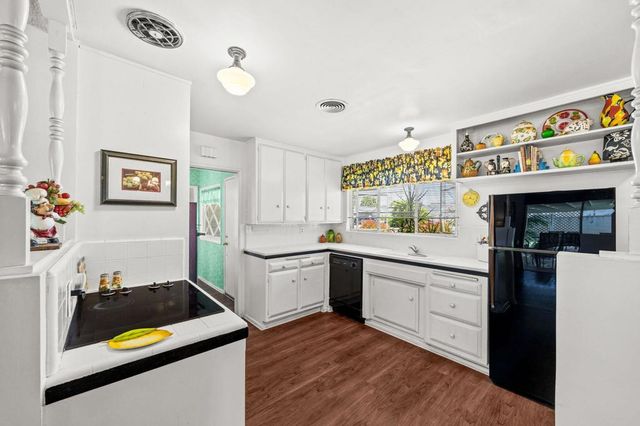 8822 Lola Avenue, Anaheim, CA 92804