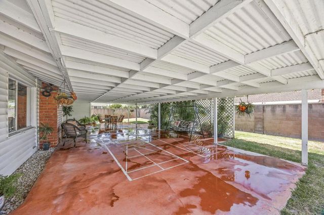 8822 Lola Avenue, Anaheim, CA 92804