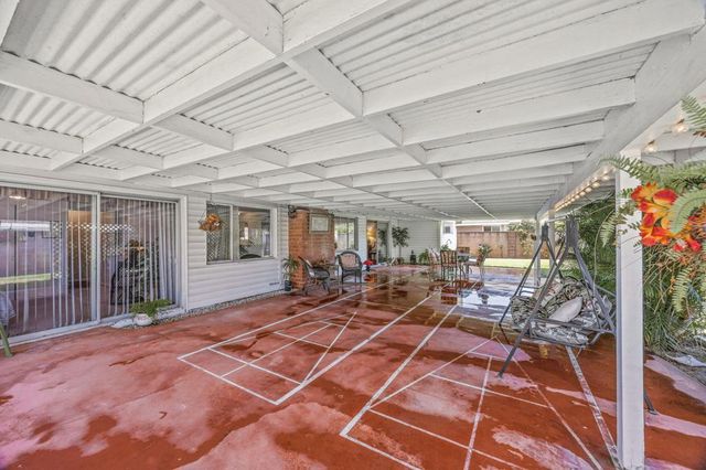 8822 Lola Avenue, Anaheim, CA 92804