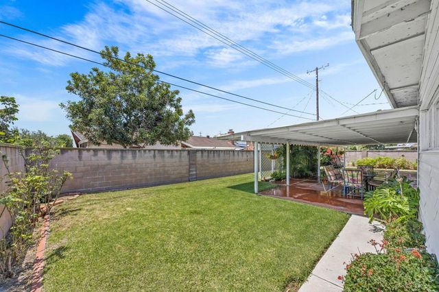 8822 Lola Avenue, Anaheim, CA 92804