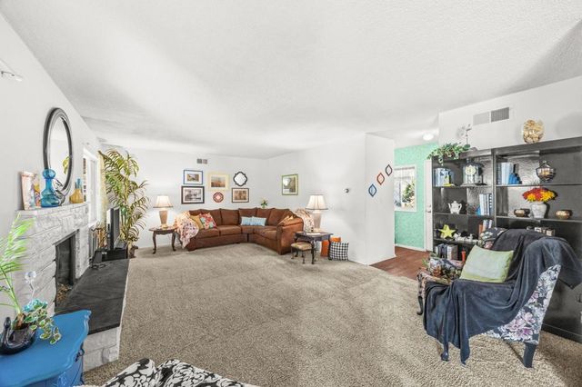 8822 Lola Avenue, Anaheim, CA 92804