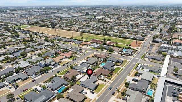 8822 Lola Avenue, Anaheim, CA 92804