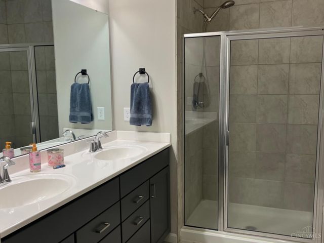 1381 Alameda Court, Batavia Twp, OH 45103