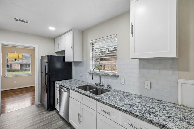 9007 Sweetwater Drive, Dallas, TX 75228