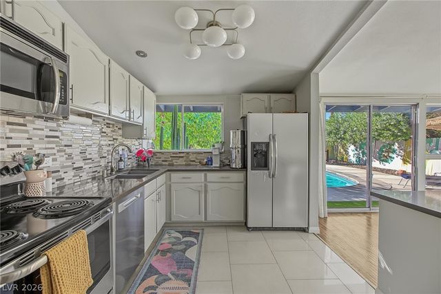 1663 Pawnee Drive, Las Vegas, NV 89169