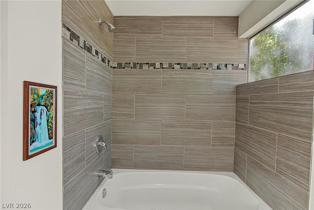 1663 Pawnee Drive, Las Vegas, NV 89169