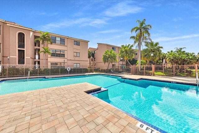 2796 S University Dr 2202, Davie, FL 33328