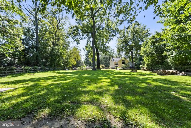 1701 W STREET RD, West Chester, PA 19382