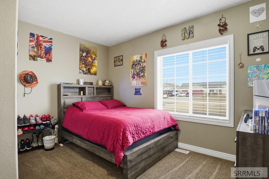 Image 13 of property listing at 3966 E 146 N, Rigby, ID 83442