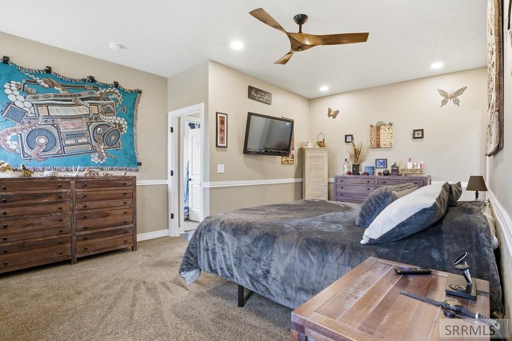 Image 9 of property listing at 3966 E 146 N, Rigby, ID 83442