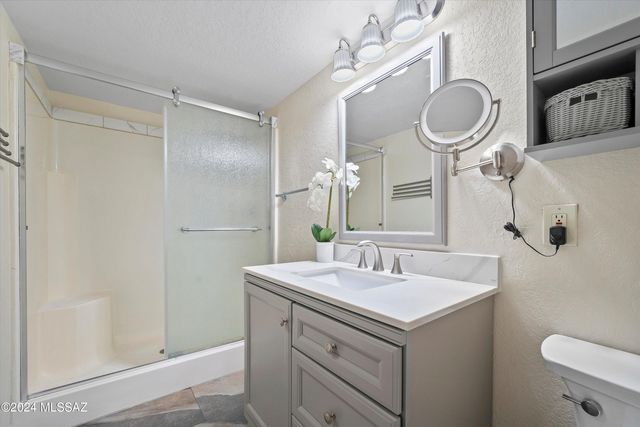 101 S Players Club Dr Apt 13103, Tucson, AZ 85745