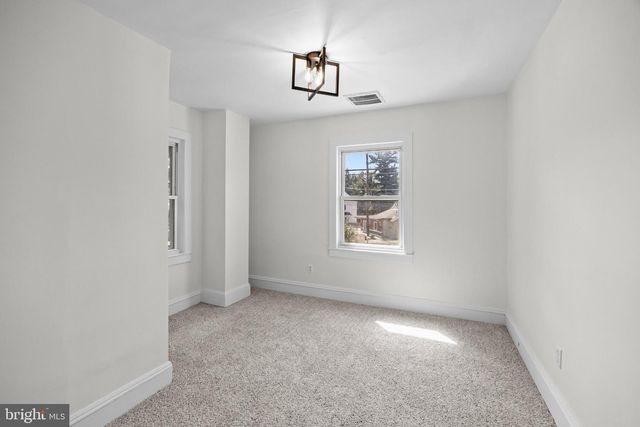 411 N CHURCH ST, Moorestown, NJ 08057