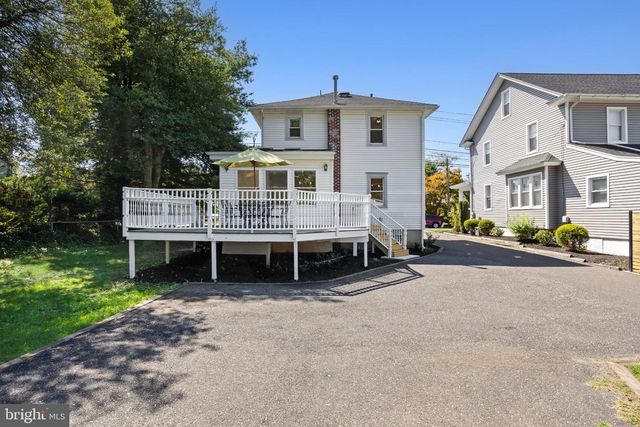 411 N CHURCH ST, Moorestown, NJ 08057