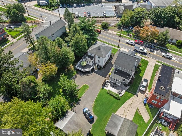 411 N CHURCH ST, Moorestown, NJ 08057