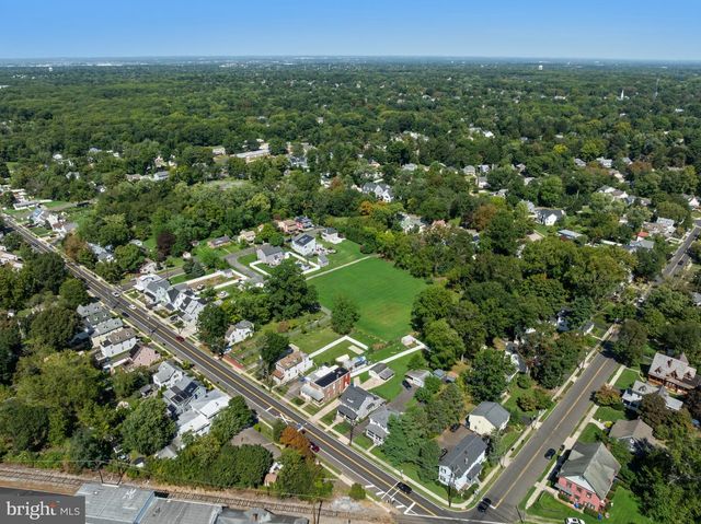411 N CHURCH ST, Moorestown, NJ 08057