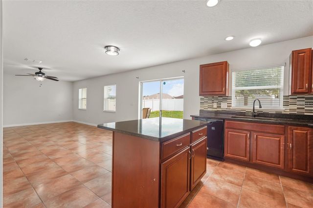 656 WASHINGTON WAY, Haines City, FL 33844