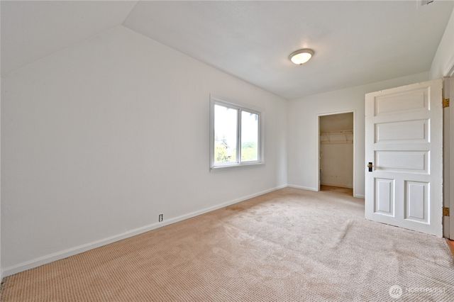 512 S 35th Street, Tacoma, WA 98418