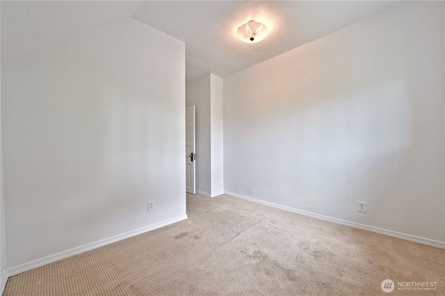 512 S 35th Street, Tacoma, WA 98418