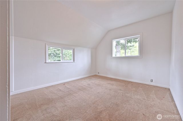 512 S 35th Street, Tacoma, WA 98418