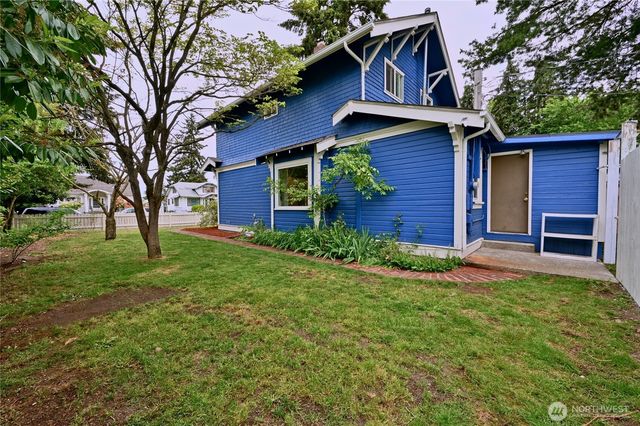 512 S 35th Street, Tacoma, WA 98418