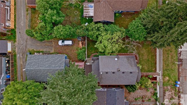 512 S 35th Street, Tacoma, WA 98418