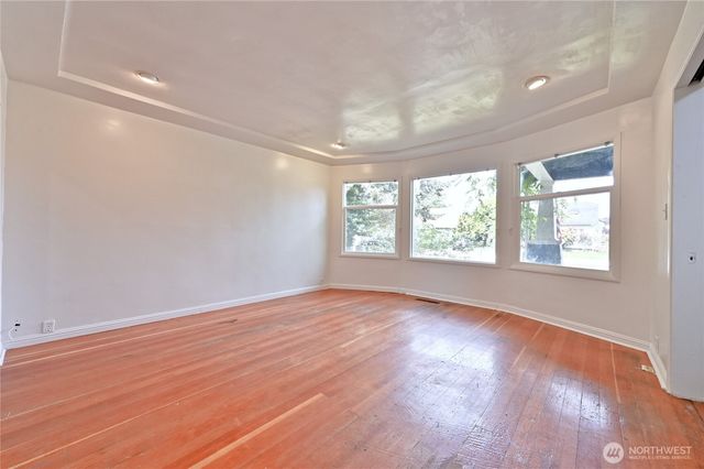 512 S 35th Street, Tacoma, WA 98418