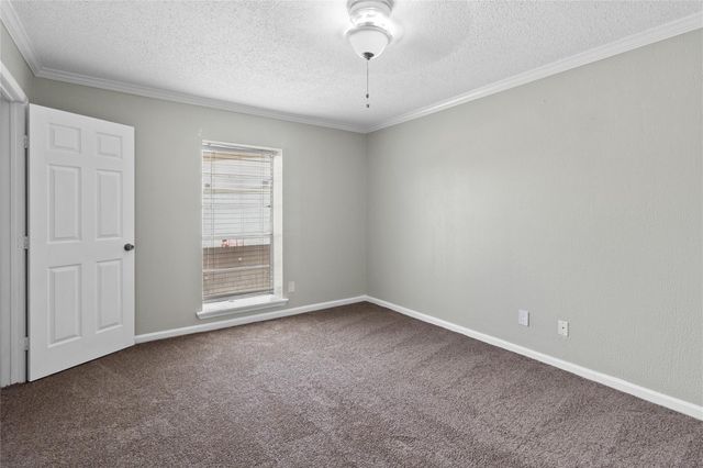 1901 S Voss Road 9, Houston, TX 77057