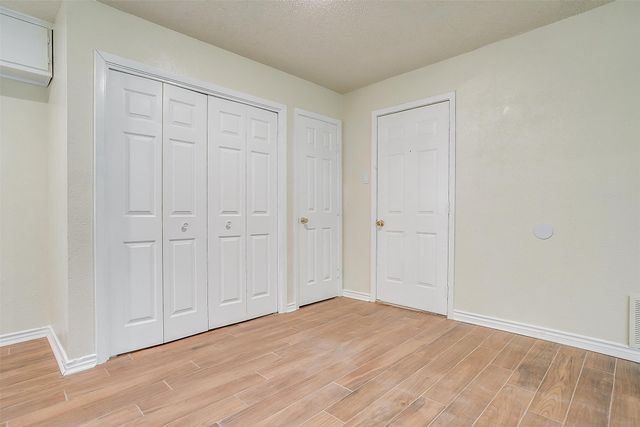 3537 Half Moon Drive, Fort Worth, TX 76111