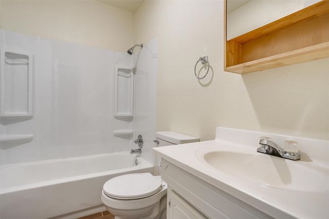 3537 Half Moon Drive, Fort Worth, TX 76111