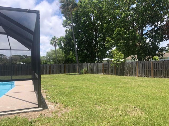 1991 SE West Dunbrooke Circle, Port St. Lucie, Port St Lucie, FL 34952