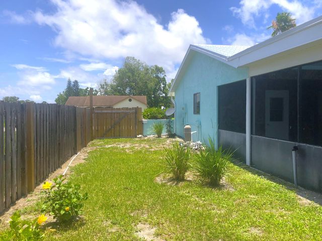 1991 SE West Dunbrooke Circle, Port St. Lucie, Port St Lucie, FL 34952
