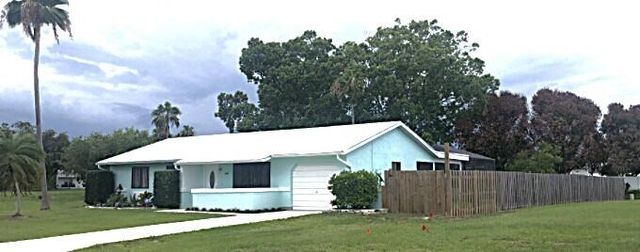 1991 SE West Dunbrooke Circle, Port St. Lucie, Port St Lucie, FL 34952