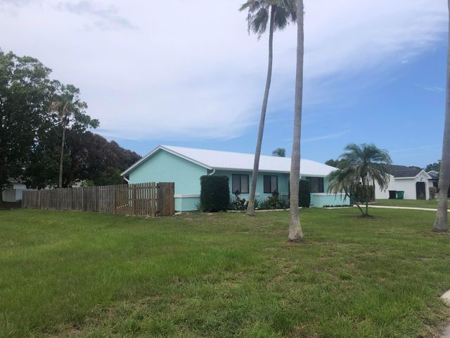 1991 SE West Dunbrooke Circle, Port St. Lucie, Port St Lucie, FL 34952