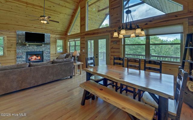 68 Strutters Trail, Murphy, NC 28906