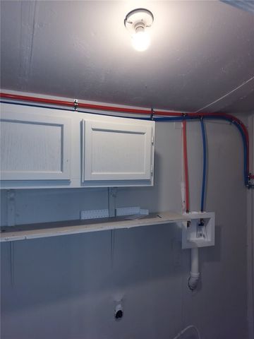 142 Fannin St, Corpus Christi, TX 78415