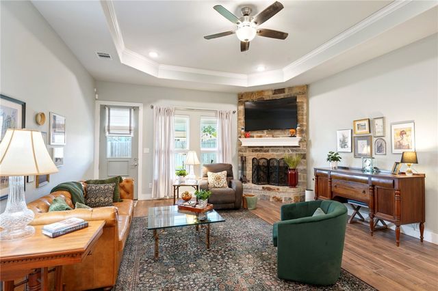 4022 Brownway Drive, College Station, TX 77845